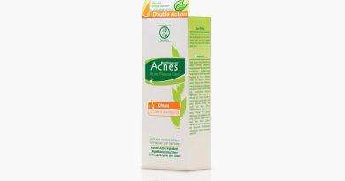 Keuangan Moisturizer Untuk Kulit Berminyak Acnes Natural Care Oil Control Whitening Cream rohto.co .id